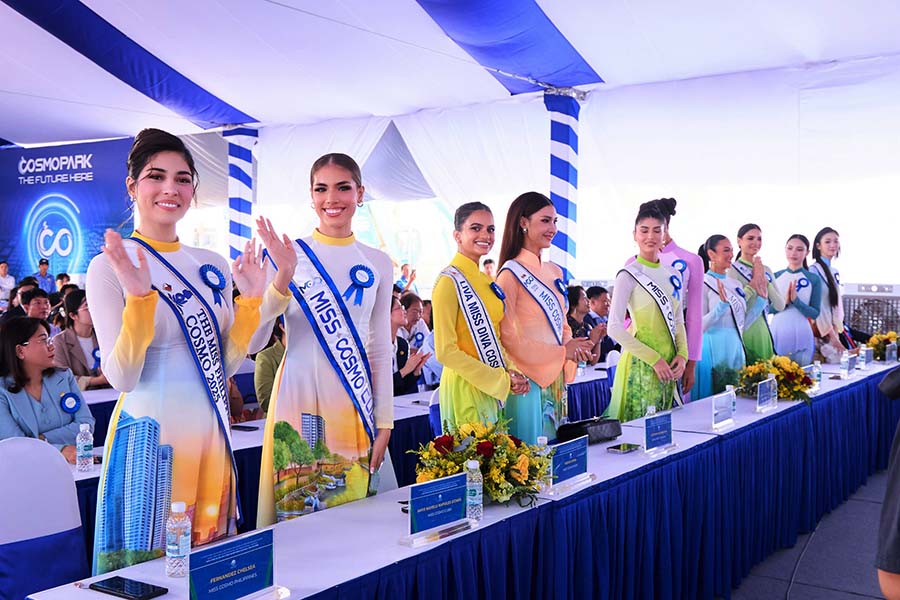 Dàn hoa hậu Miss Cosmopark diện áo dài thướt tha tham dự lễ khởi công dự án Cosmopark tại Tây Ninh